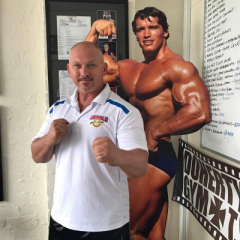 Michael Muleta arnold schwarzenegger